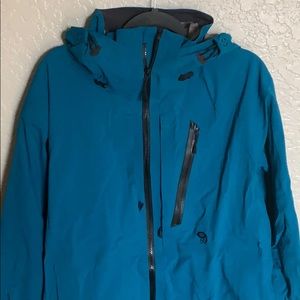Men’s Mountain Hardware ski jacket shell